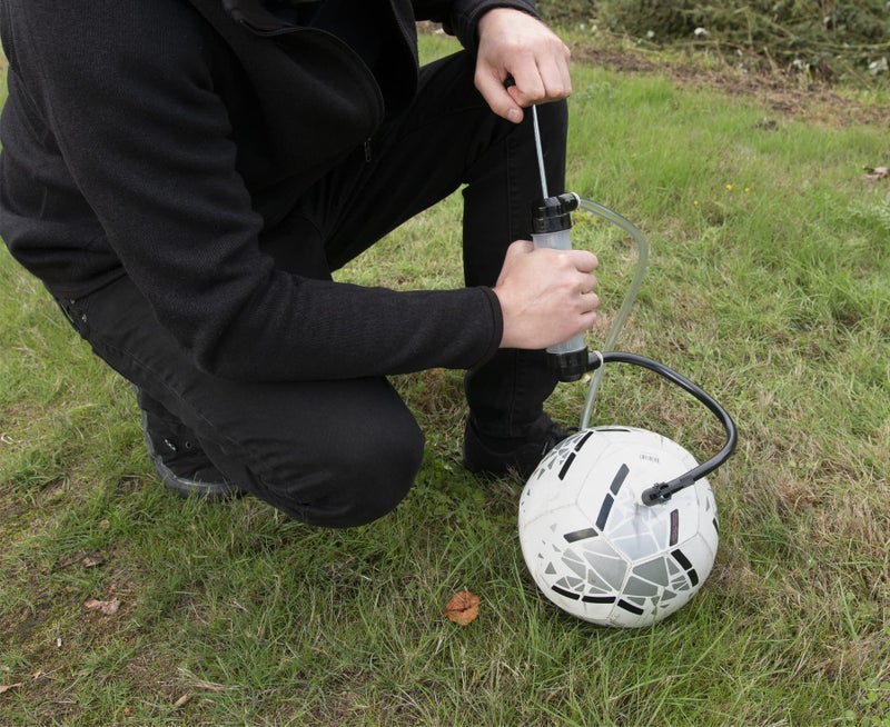 Performance Tool W1156 Grip Clip Transfer Pump/ Siphon Fluid Transfer Pump Kit for Water, Oil, Liquid, and Air, Black/Clear, 48-inch Hoses - Image 5